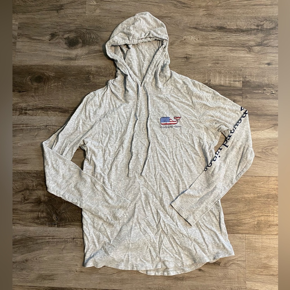 Hooded Long Sleeve American Flag Vineyard Vines Tee